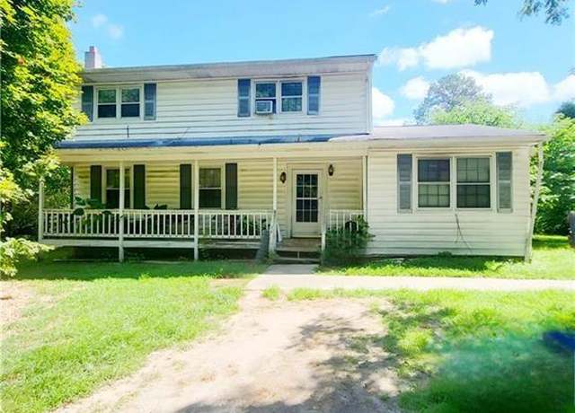 Property at 4523 Stormont Rd, Hartfield, VA 23071, 5 beds, 3 baths