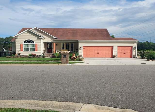 Property at 3973 Grand Isle Dr, Chesapeake, VA 23323, 3 beds, 2.5 baths