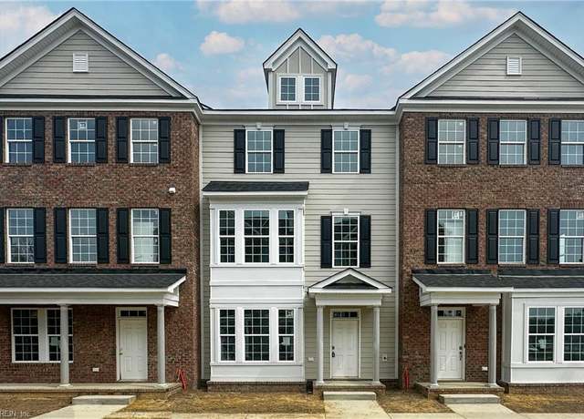 Property at 18 Freeman Dr, Hampton, VA 23666, 4 beds, 3.5 baths