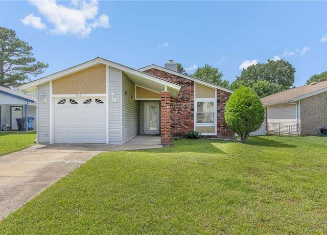 Property at 635 Orangewood Dr, Virginia Beach, VA 23453, 3 beds, 2 baths