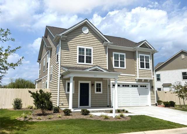 Property at 1950 Bexley Ln, Chesapeake, VA 23322, 4 beds, 2.5 baths