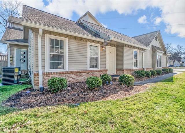 Property at 1306 Fairways Lookout Unit A, Chesapeake, VA 23320, 2 beds, 2 baths