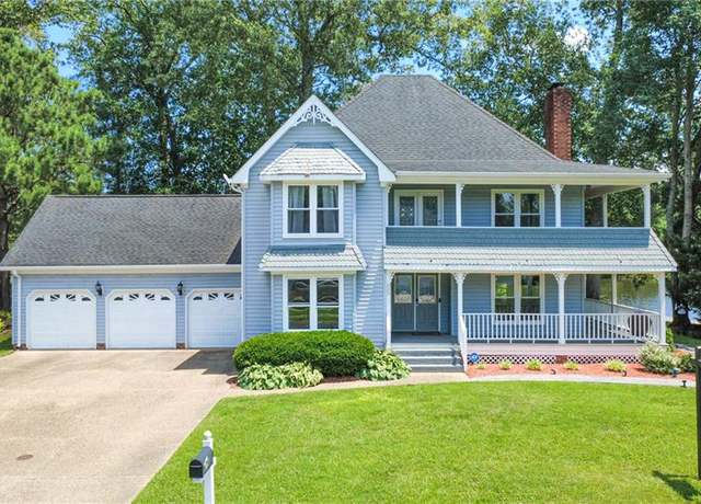 Property at 533 San Pedro Dr, Chesapeake, VA 23322, 4 beds, 2.5 baths