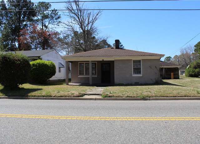 Property at 404 S College Dr, Franklin, VA 23851, 4 beds, 1 bath