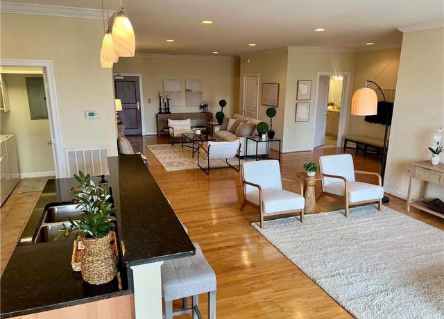 Property at 239 Duke St #308, Norfolk, VA 23510, 3 beds, 2 baths