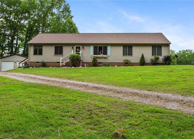 Property at 7595 Indian Trl, Suffolk, VA 23437, 3 beds, 2.5 baths