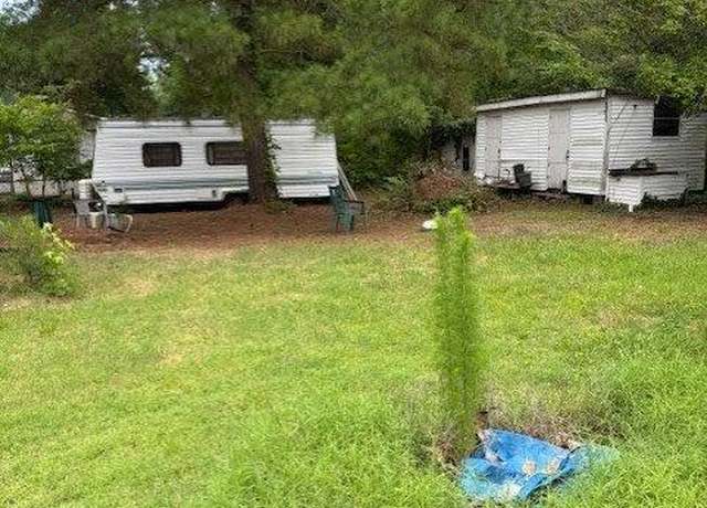 Property at 1993 Mark Pine Rd, Hayes, VA 23072, 2 beds, 1 bath