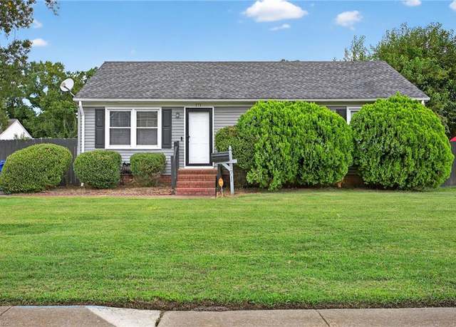 Property at 171 Gillis Rd, Portsmouth, VA 23702, 3 beds, 2 baths