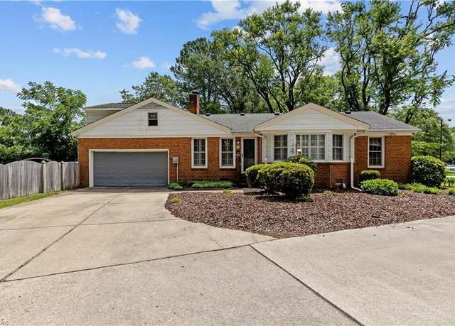 Property at 4568 Bob Jones Dr, Virginia Beach, VA 23462, 5 beds, 2.5 baths