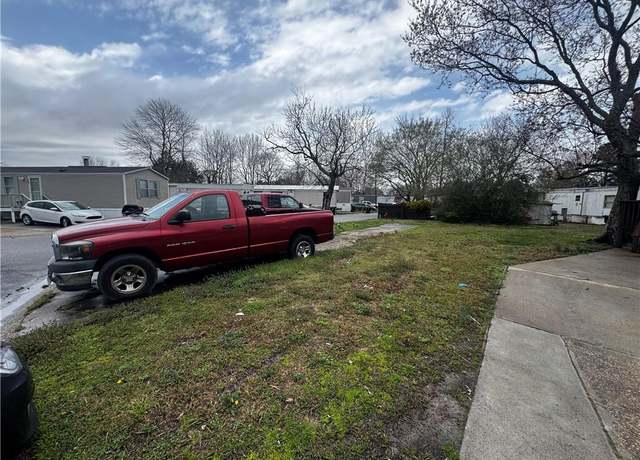 Property at 1268 Hawk Ave, Virginia Beach, VA 23453