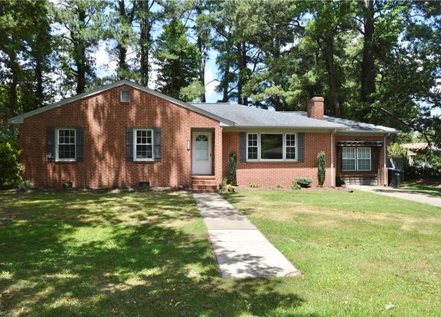 Property at 1510 Brittle Dr, Suffolk, VA 23434, 4 beds, 2 baths