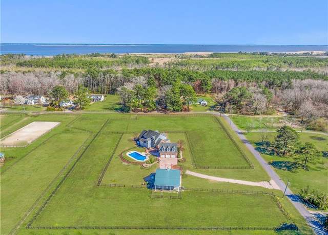 Property at 4833 Stone Rd, Virginia Beach, VA 23457, 5 beds, 4.5 baths