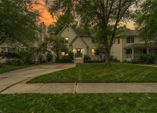 Property at 411 Rhode Island Ave, Norfolk, VA 23508, 3 beds, 2.5 baths