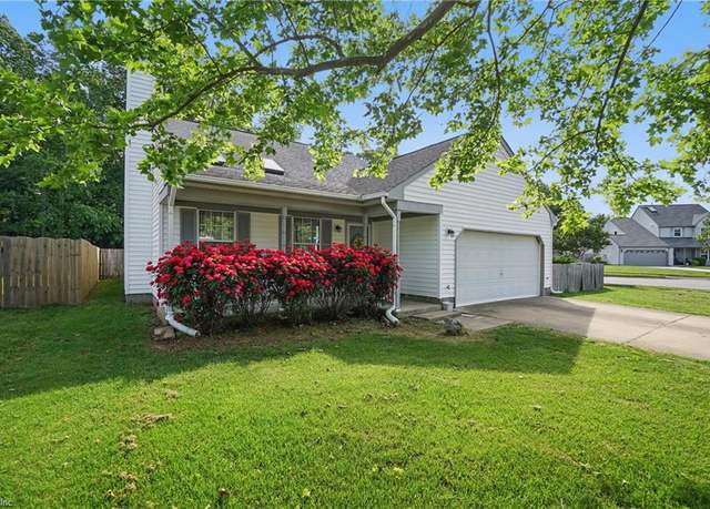 Property at 4500 Hollingsworth Ln, Virginia Beach, VA 23456, 3 beds, 3 baths