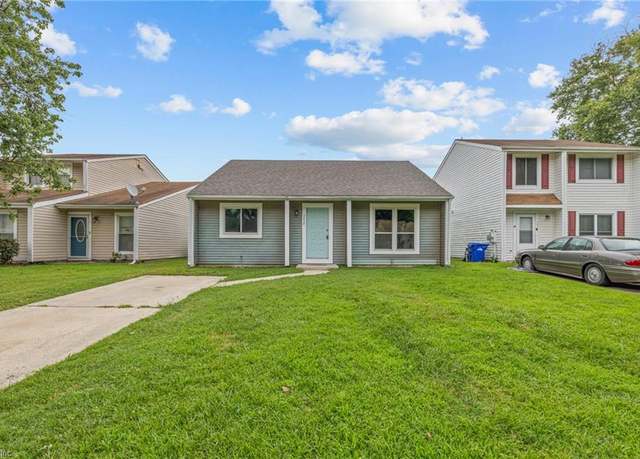 Property at 3825 Stateflower Ct, Portsmouth, VA 23703, 3 beds, 2 baths