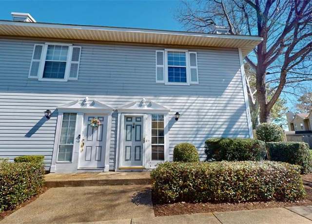 Property at 5202 Jasmine Ct, Virginia Beach, VA 23464, 2 beds, 2.5 baths