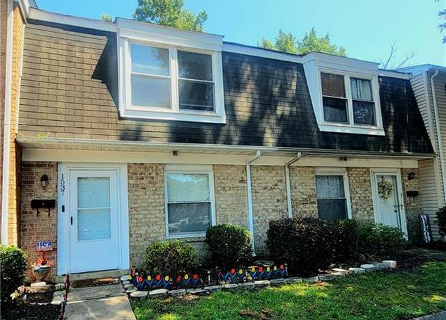 Property at 1537 Darren Cir, Portsmouth, VA 23701, 3 beds, 1.5 baths