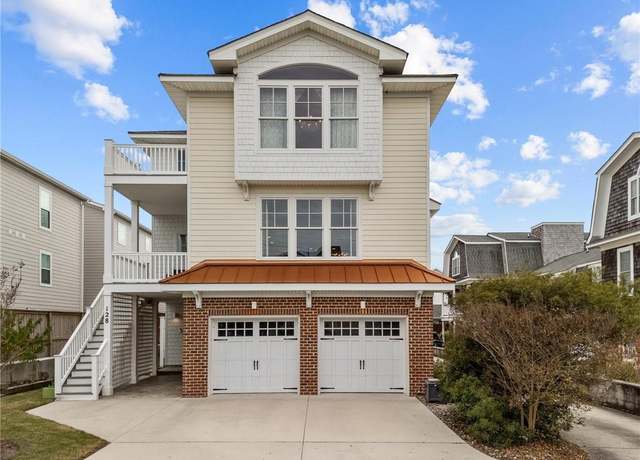 Property at 128 66th St, Virginia Beach, VA 23451, 5 beds, 3.5 baths