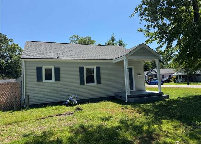 Property at 2672 Barclay Ave, Portsmouth, VA 23702, 2 beds, 1 bath