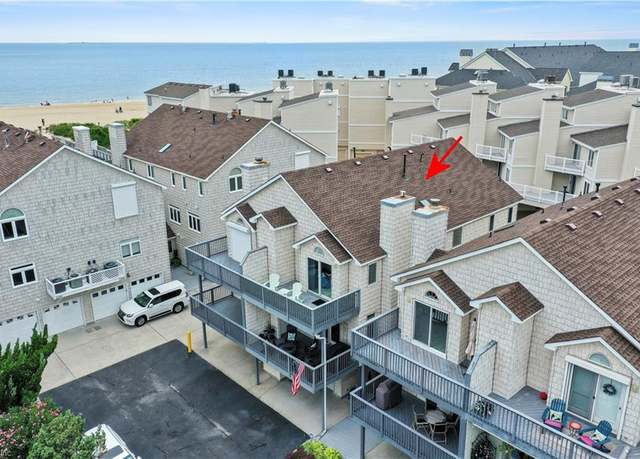 Property at 2324 Osprey Villa Ct, Virginia Beach, VA 23451, 3 beds, 3.5 baths