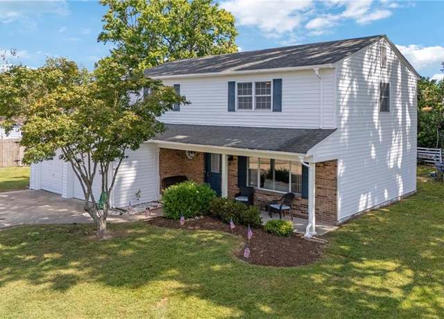 Property at 1084 Willowbrooke Court Ct, Virginia Beach, VA 23464, 4 beds, 2.5 baths