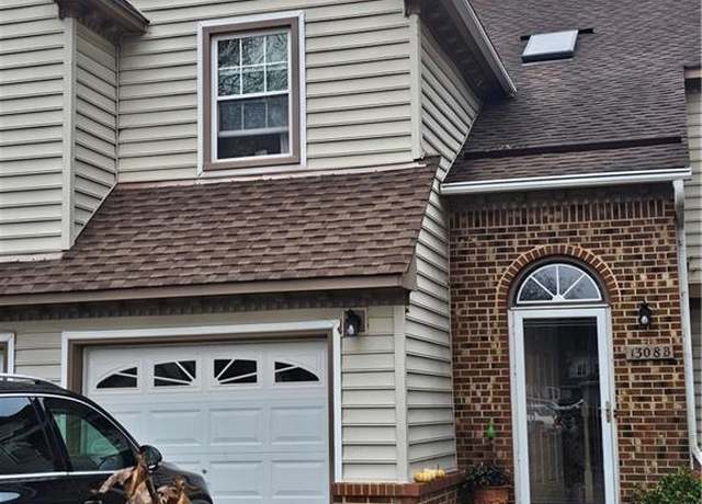 Property at 1308 Sand Bunker Arch Unit B, Chesapeake, VA 23320, 3 beds, 2 baths