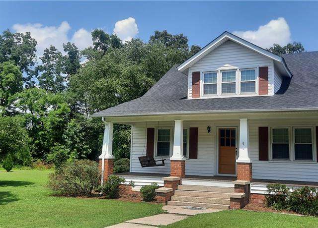 Property at 27035 Colosse Rd, Carrsville, VA 23315, 4 beds, 2 baths