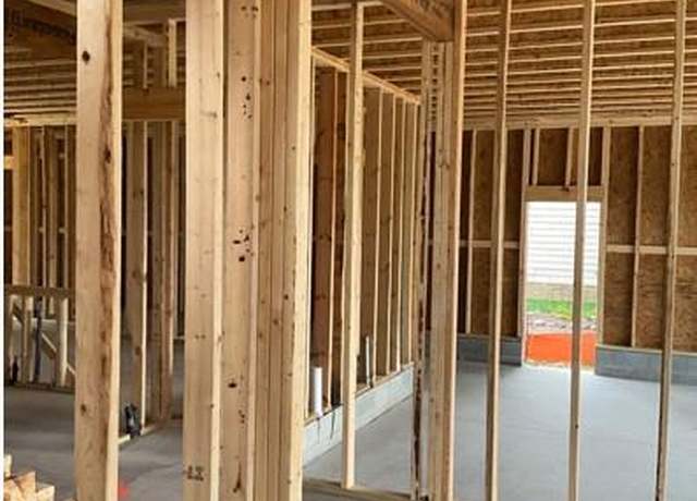 Property at 1316 Bells Rd, Virginia Beach, VA 23454, 4 beds, 2.5 baths