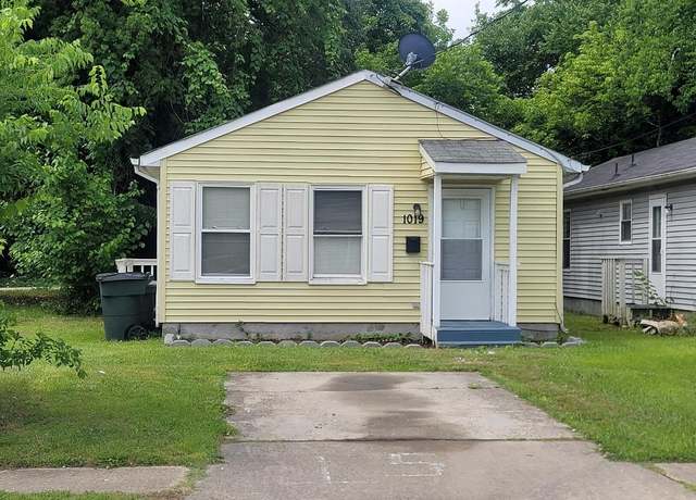 Property at 1019 Bethel Ave, Hampton, VA 23669, 3 beds, 2 baths