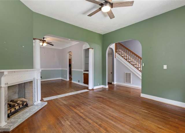 Property at 308 Maryland Ave, Portsmouth, VA 23707, 4 beds, 2 baths