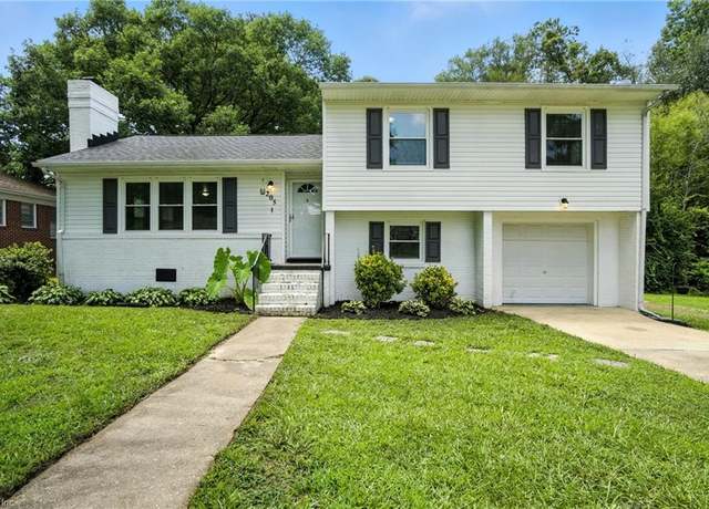 Property at 205 Pond Dr, Suffolk, VA 23434, 4 beds, 1.5 baths