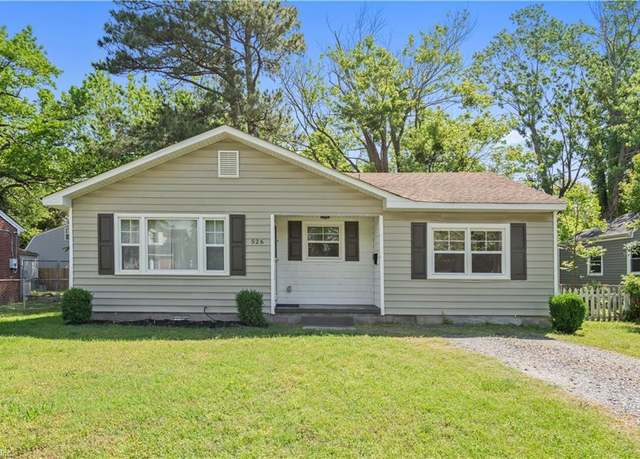 Property at 526 Brightwood Ave, Hampton, VA 23661, 4 beds, 2 baths
