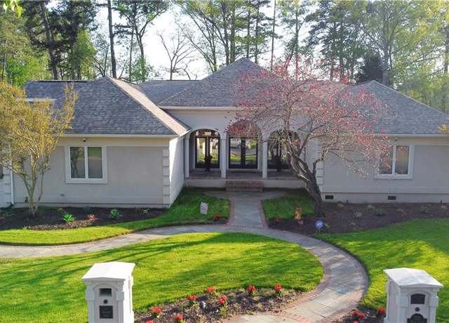 Property at 725 Watch Island Reach, Chesapeake, VA 23320, 5 beds, 4.5 baths
