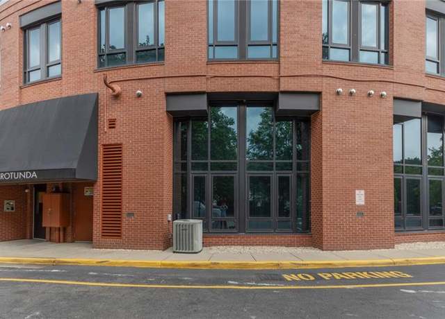Property at 415 Saint Pauls Blvd #206, Norfolk, VA 23510, 2 beds, 2 baths