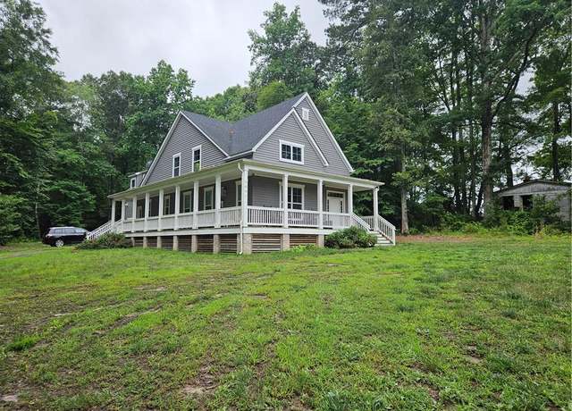 Property at 5061 Holy Neck Rd, Suffolk, VA 23437, 4 beds, 2.5 baths