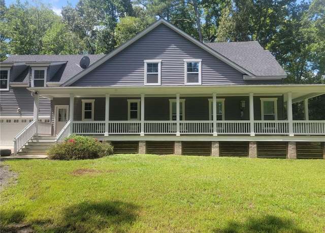 Property at 5061 Holy Neck Rd, Suffolk, VA 23437, 4 beds, 2.5 baths