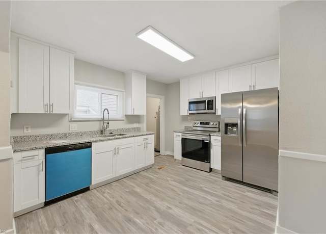 Property at 738 Vermont Ave, Portsmouth, VA 23707, 2 beds, 2 baths