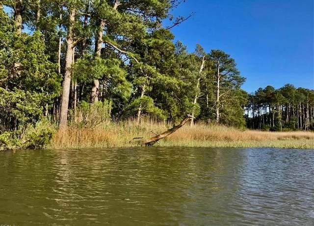 Property at 81 Finns Point Ln, Hampton, VA 23669