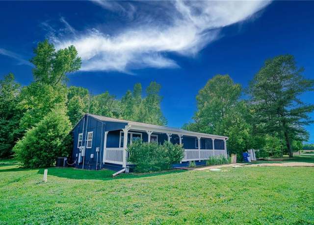Property at 8973 Gates Rd, Suffolk, VA 23437, 2 beds, 1 bath