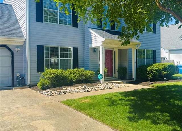 Property at 2376 Kerr Dr, Virginia Beach, VA 23454, 4 beds, 2.5 baths