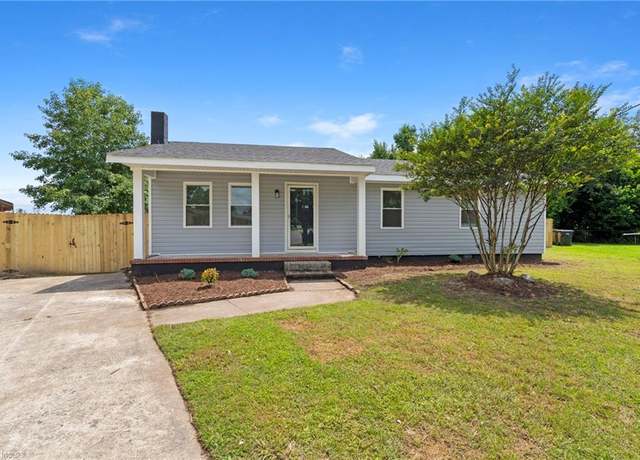 Property at 124 Holland Cir, Franklin, VA 23851, 4 beds, 2 baths