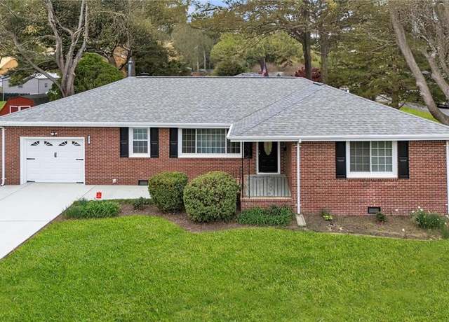 Property at 1917 Jack Frost Rd, Virginia Beach, VA 23455, 3 beds, 2 baths