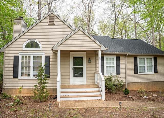 Property at 12 Albano Ct, Palmyra, VA 22963, 4 beds, 3 baths