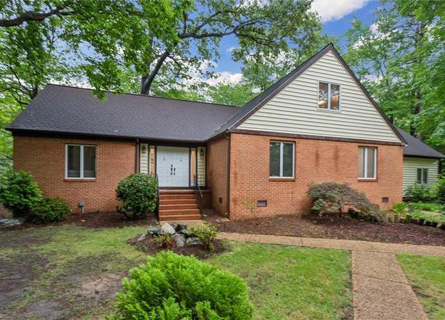Property at 111 Dale Hollow Dr, Yorktown, VA 23692, 4 beds, 2.5 baths