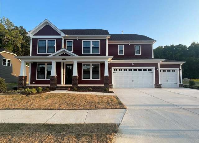 Property at 161 Long Cove Dr, Suffolk, VA 23435, 6 beds, 5 baths