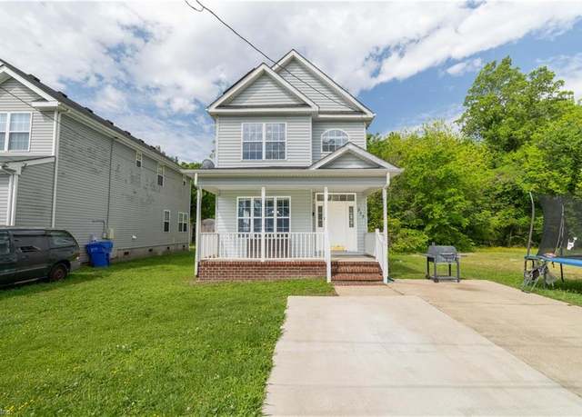 Property at 313 N Lloyd St, Suffolk, VA 23434, 3 beds, 2.5 baths