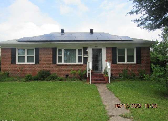 Property at 504 W Little Creek Rd, Norfolk, VA 23505, 3 beds, 1 bath