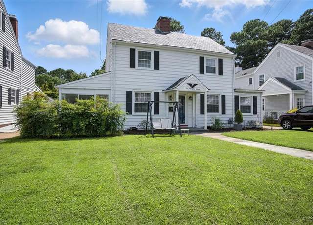 Property at 207 Oak Grove Rd, Norfolk, VA 23505, 4 beds, 2.5 baths