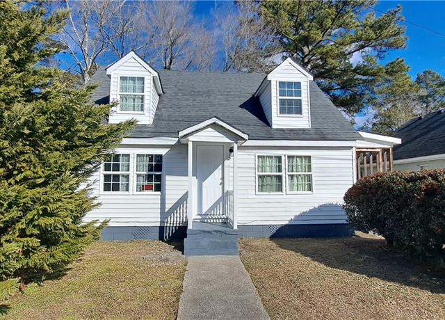 Property at 309 Stonewall St, Franklin, VA 23851, 3 beds, 2.5 baths