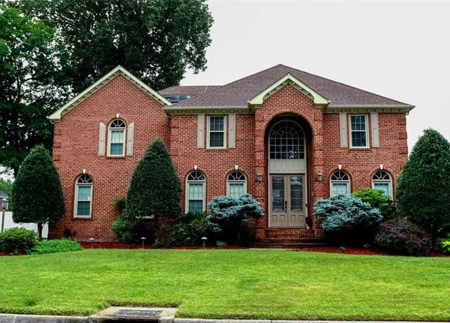 Property at 619 River Gate Rd, Chesapeake, VA 23322, 5 beds, 3.5 baths